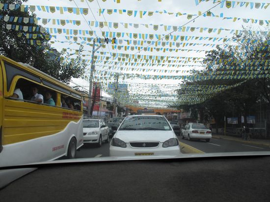 Ankunft in Cebu... alles bereit fuer die Festlichkeiten.