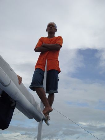 Auf jedem der Boote befand sich ein sogenannter "Spotter", sobald er anfing zu schreien ging es los...