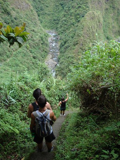 Weiter geht es in's naechste Tal zum Wasserfall...