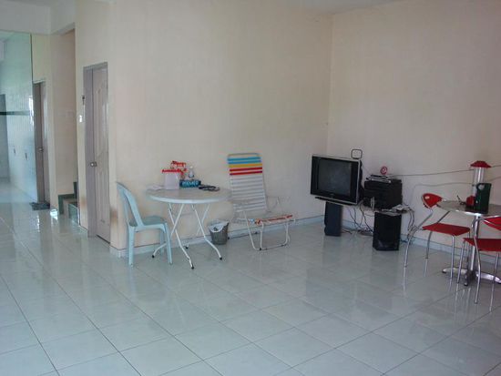 Auch das Wohnzimmer war recht edel...