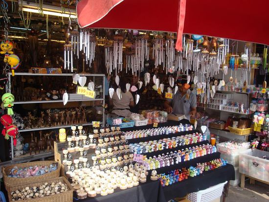 Und ein weiterer Stand mit diversen Artikeln...