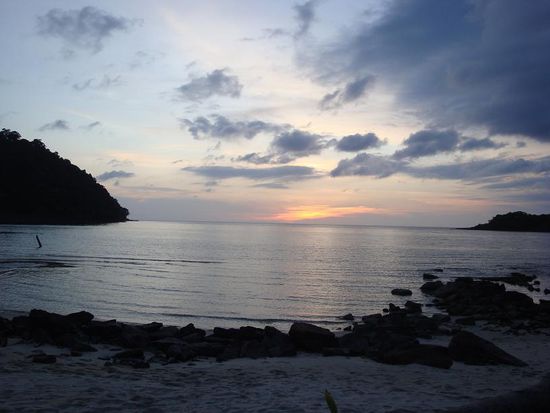 Ein Bier waehrend des Sonnenuntergangs mit gemuetlicher Musik... so gefaellt es mir !