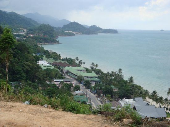 Abschied von der "White Sand Beach", fotografiert aus dem Taxi.