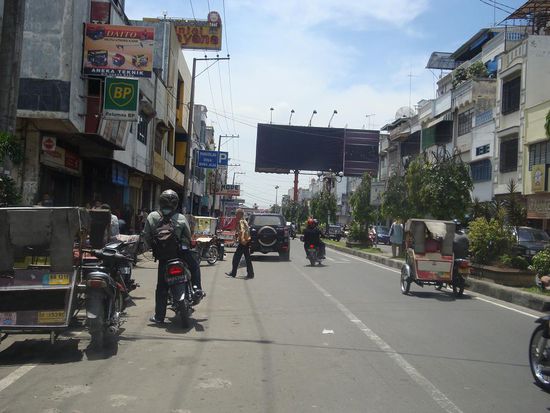Und hier noch irgend ein Foto einer Stadt die wir auf dem Weg passiert hatten... keine Ahnung wie die Stadt hiess !
