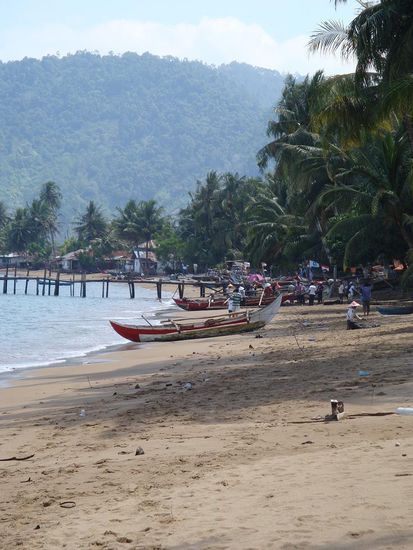 Die Bungus-Beach... wir waren wieder mal fast die einzigen Touristen.