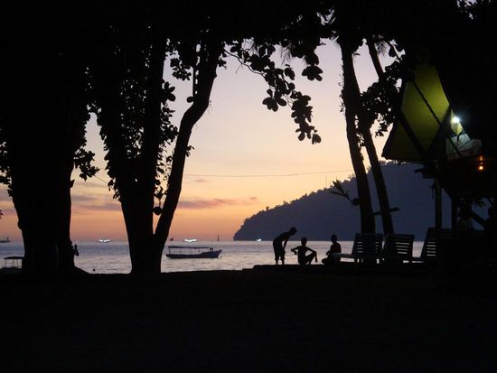 Und dies war die Sicht beim Eindunkeln von unserem Sitzplatz aus...