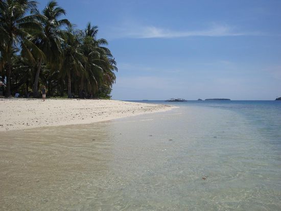 So sah die Beach dieser Insel aus... auch nicht uebel, oder ?