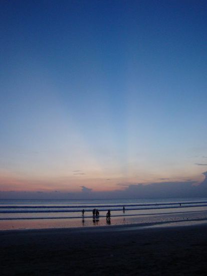 Und noch ein Bild etwas spaeter... leider hatte es zu viele Wolken am Horizont.