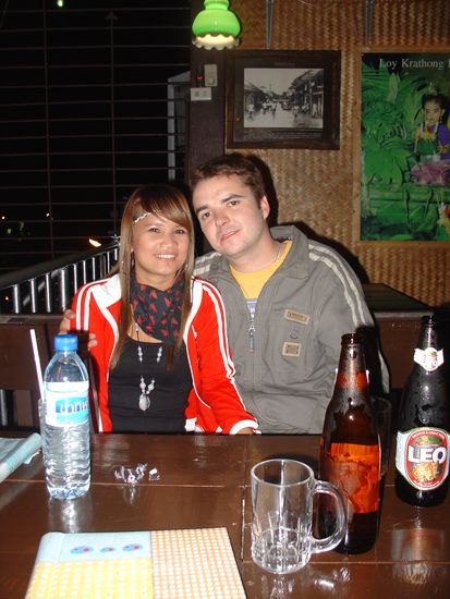 Dominic mit seine Freundin "Nid".