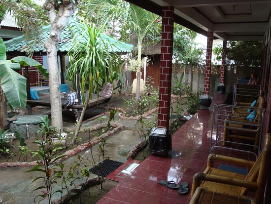 Dies war die gesammte Bungalowanlage... relativ klein, aber total friedlich !