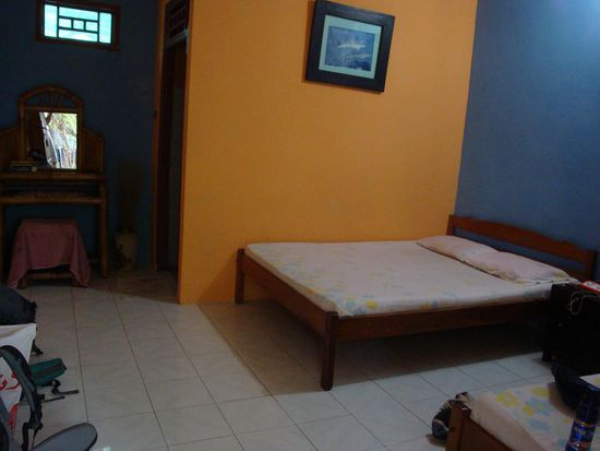 Und so sah unsere Doppelzimmer aus... richtig geraumig und vorallem mit zwei Betten !