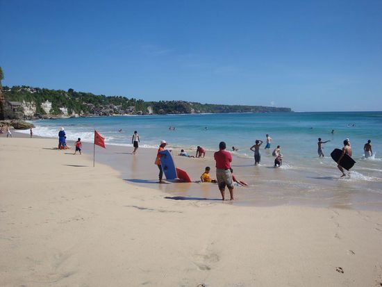 Der Strand selber war recht klein, aber total schoen und aufgrund der groesse benoetigte es halt nicht allzu viele Leute um einen ueberfuellten Eindruck zu hinterlassen.