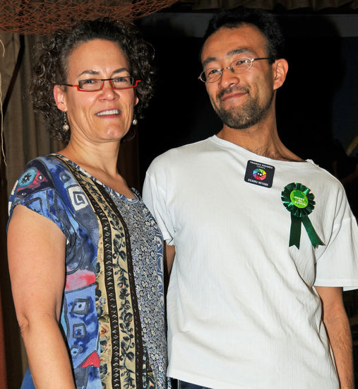 Bev (Contra Cuer) und Osamu (Square Dance Caller Triangle Squares C-Level)