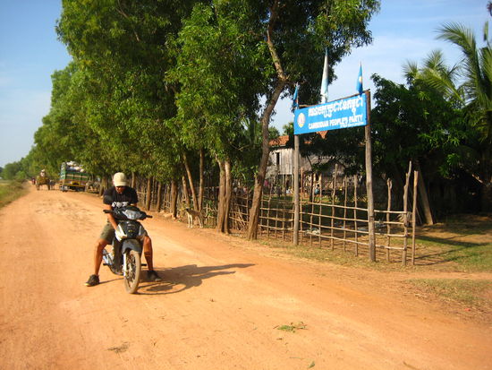 on the dirt road again....