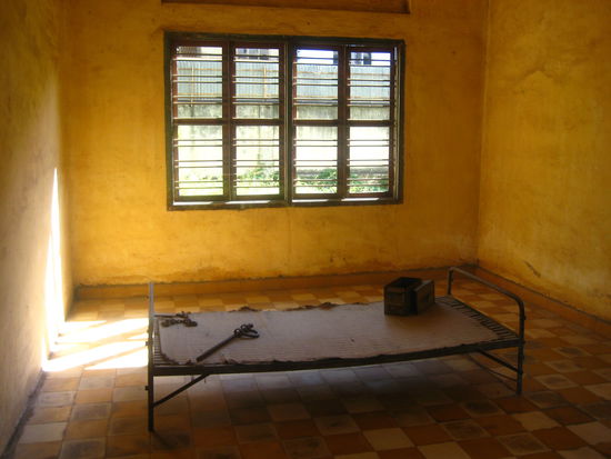 die dunkle seite der geschichte kambodschas, zu sehen im S21, unbedingt zu empfehlen in phnom pen