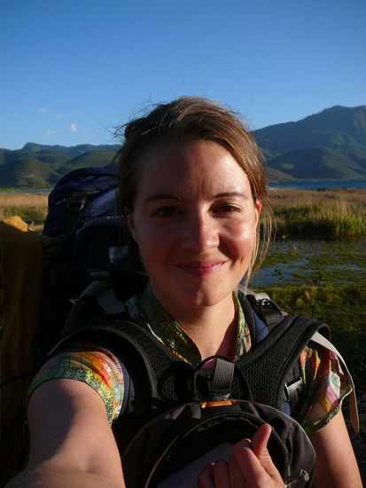 Ja, zugegeben, etwas bepackt bin ich schon  (alles voller Kosmetik  )