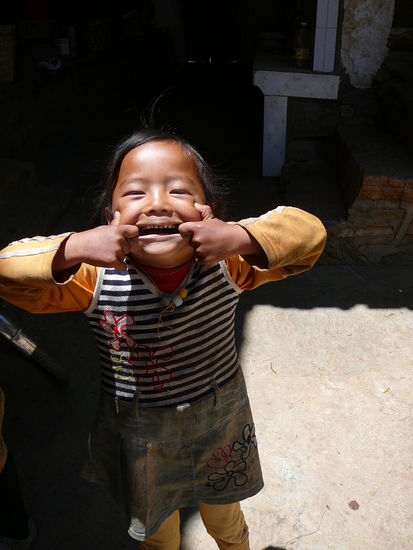 Dieses kleine Maedchen war sehr lustig 