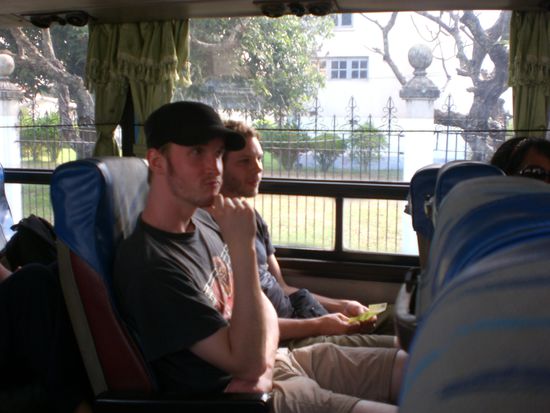 ...endlich mal Bus fahren...