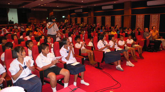 Wie man sieht, hat es den Zuschauern sehr gefallen.