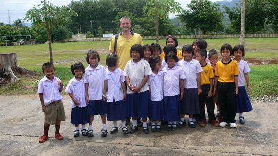 Immer mehr Kinder wollen mit auf's Foto!
