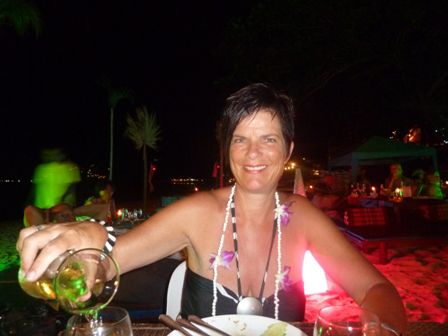 Wir geniessen den Abend am Strand