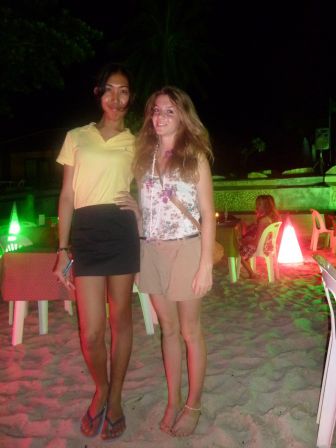 Ladyboy Lara meint "same same"
wir denken "but different"