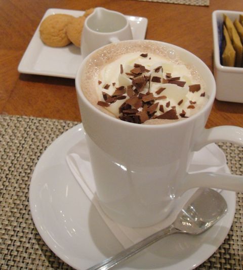 toll servierter Cappuccino
