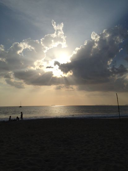 tolle Stimmung am Klong Dao Beach