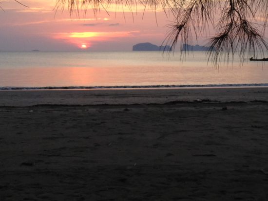 Der Tag wurde mit einem wunderschönen Sonnenunterang abgeschlossen