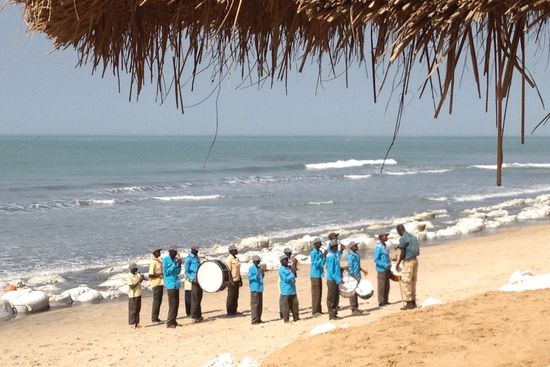 Musikgruppe am Strand
sie spielen anlässlich der Feiertage