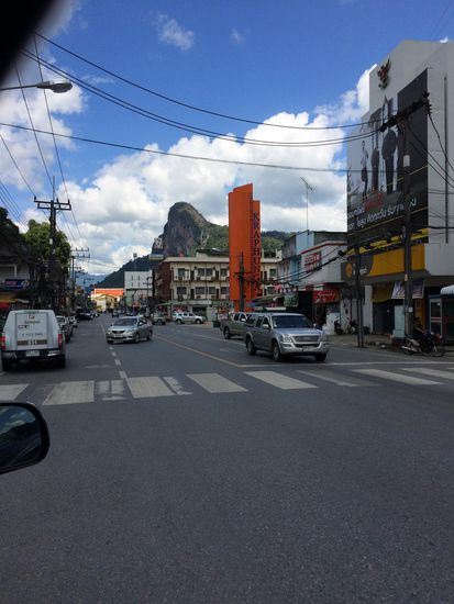 Ein letzter Blick zurück zum "Berg von PhangNga"
es ist für mich immer sehr speziell, hier Abschied zu nehmen 