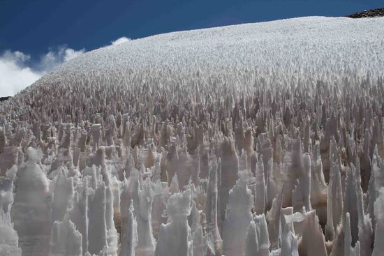 Penitentes (Schmelzeis)
