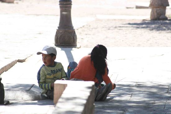 Spielende Kinder in Toconao