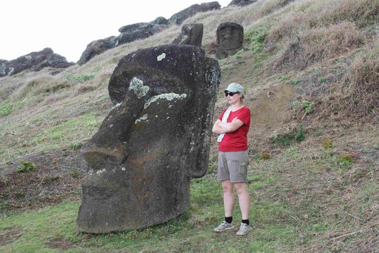 Moai (bzw. nur der Kopf davon) im Krater