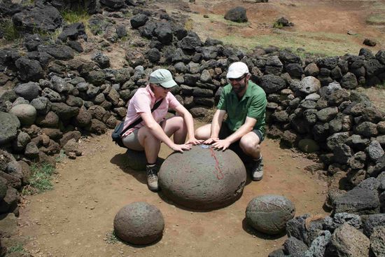 Nabel der Welt (der Stein)