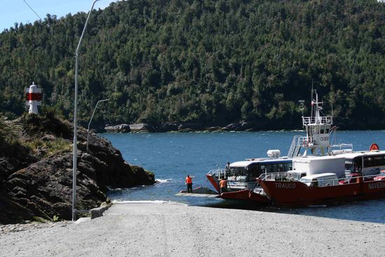 Faehre Puelche nach La Arena