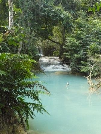 der Wasserfall hatte etliche Stufen und in den Pools konnte man schwimmen...aber es war richtig kalt.