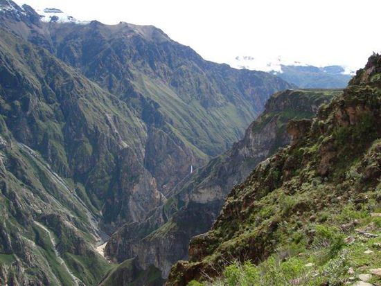 Die Felsen am Cruz de Condor