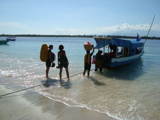 Ankunft im Hafen von Gili Meno