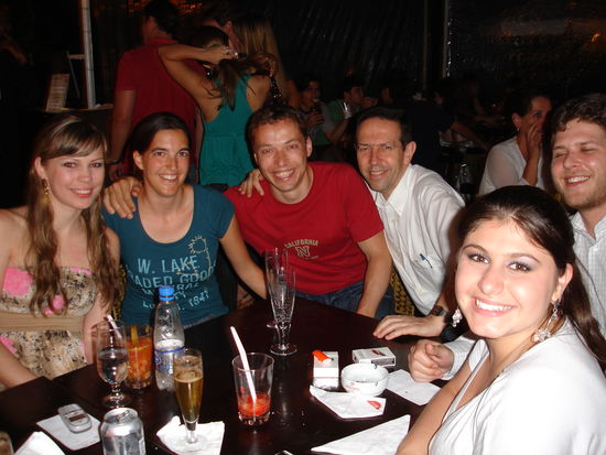 Bühler Joinville mit zwei Ferienvögeln