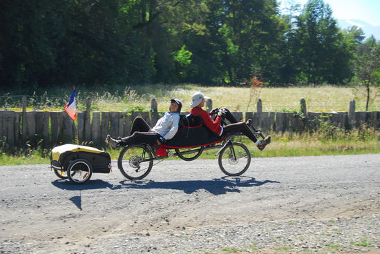 Ein Liegetandem - Ruecken an Ruecken! Eine Einzelanfertigung, von der es in Europa 2 - 3 Stueck geben soll