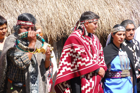 Traditionelle Hochzeit nach Papuche-Art