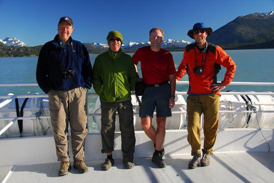 Keine Wolke stoert das Bild - strahlender Sonnenschein! Nur das Temperaturempfinden ist unterschiedliche Bud, Eric, ich und Bill
