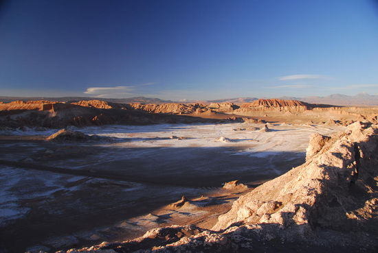 Ja, die Valle de la Luna ist schoen, trotzdem will bei keinem von uns so richtige Begeisterung aufkommen, zu praesent sind die Landschaft und die Erlebnisse in Bolivien