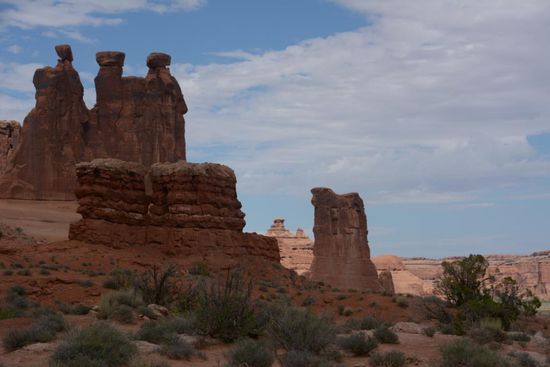Es geht erst einmal "unspektakulaer" mit den Courthouse Towers los
