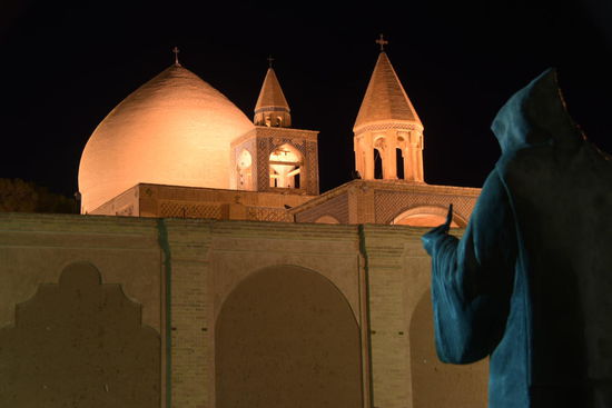 In der Islamischen Republik Iran haben aber auch andere Religionen ihren Platz, wie hier in der Vang-Kirche die christlich-orthodoxen Armenier