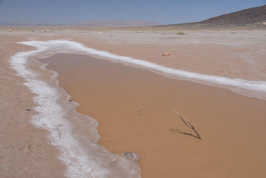 Dieses Wasser hilft auch nicht weiter, wenn man Durst hat...