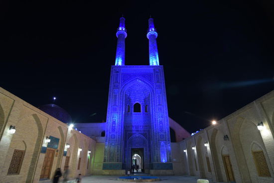 Natürlich hat auch Yazd seine prunkvollen Moscheen