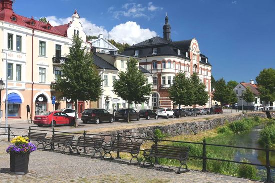 Söderköping lockt nicht nur mit einem schönen Stadtbild, sondern hier kann man auch lecker Kühlmittel auffüllen