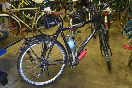 Sieht doch gut aus, das neue Hinterrad und läuft wie geschmiert - ohne störende Nebengeräusche